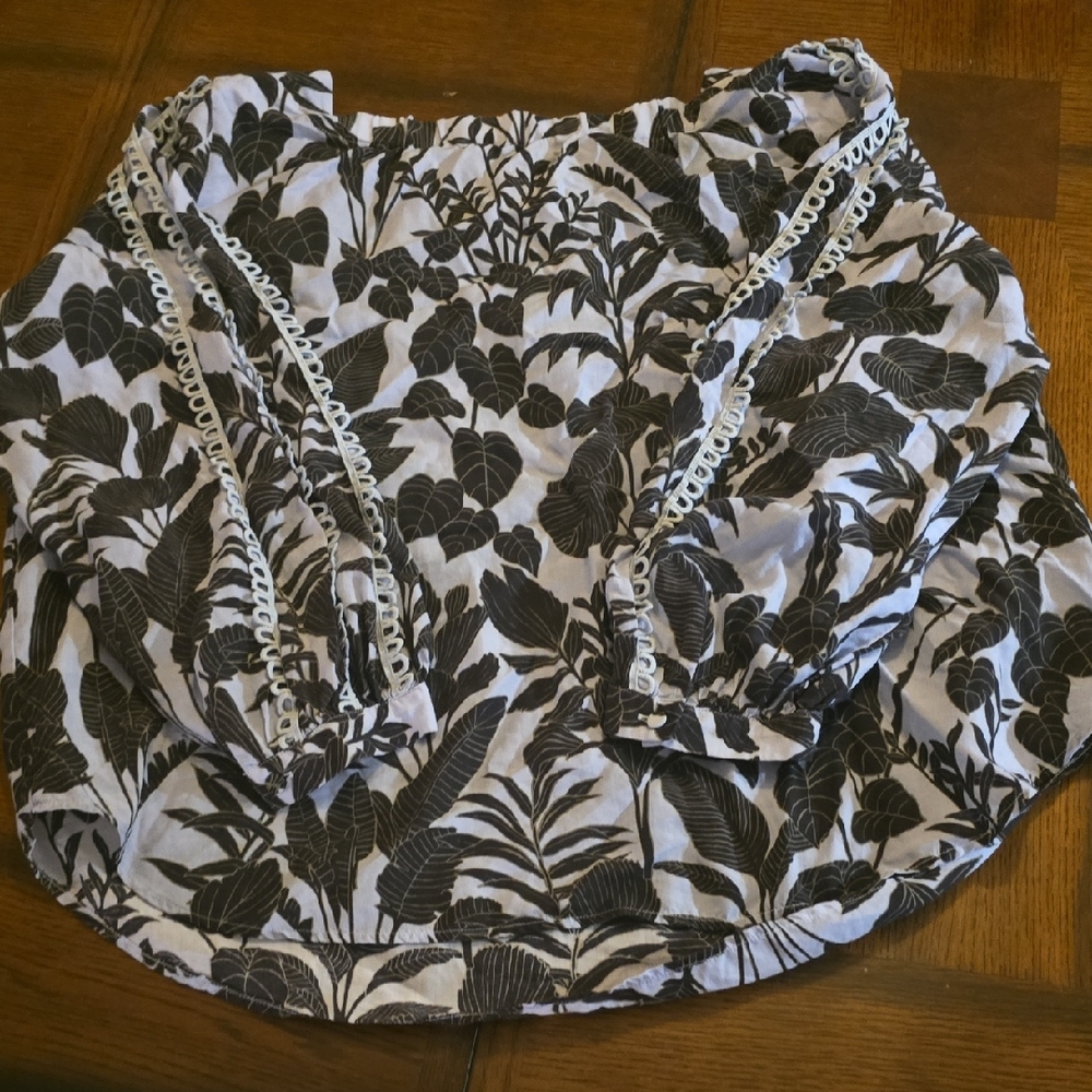 Ann Taylor Black and White Botanical A-Line Skirt